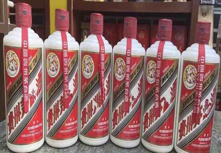 方城回收茅台酒